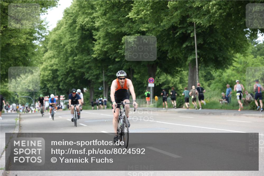 15.06.2025 - 7 Türme Triathlon Yannick Fuchs http://msf.ph/oto/8024592 15.06.2025 13:37:39 Radfahren 427, 587 meine-sportfotos.de