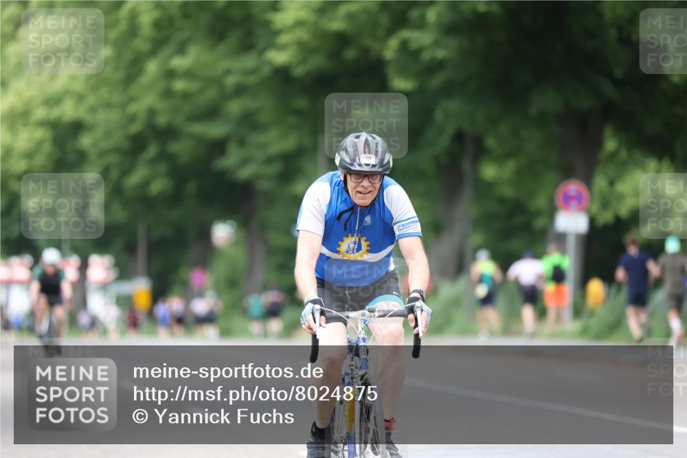 15.06.2025 - 7 Türme Triathlon Yannick Fuchs http://msf.ph/oto/8024875 15.06.2025 13:38:25 Radfahren 193, 432, 750 meine-sportfotos.de