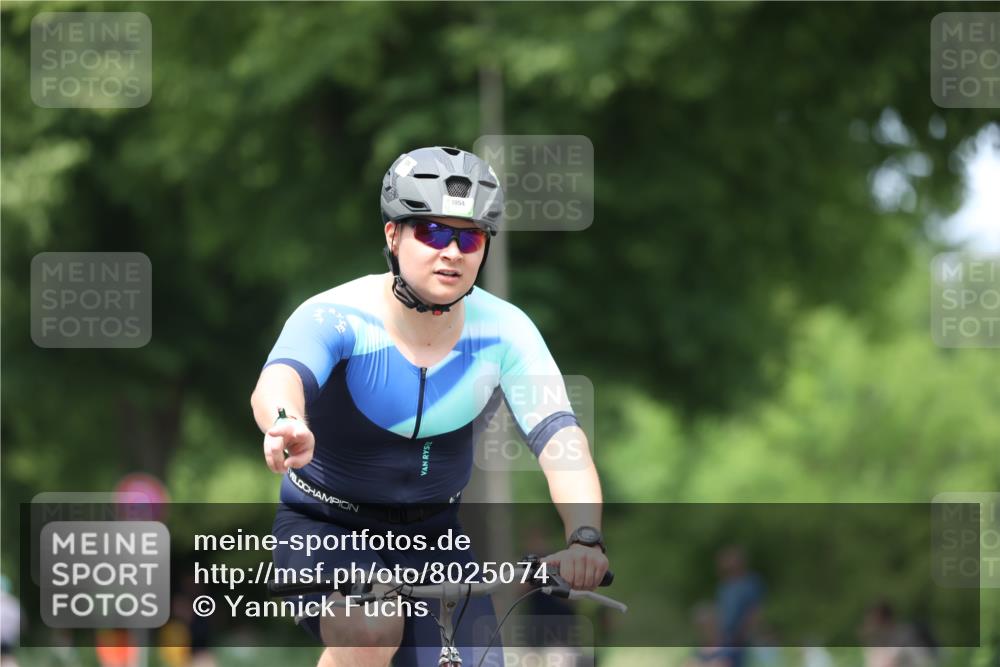 15.06.2025 - 7 Türme Triathlon Yannick Fuchs http://msf.ph/oto/8025074 15.06.2025 13:38:56 Radfahren 1054 meine-sportfotos.de