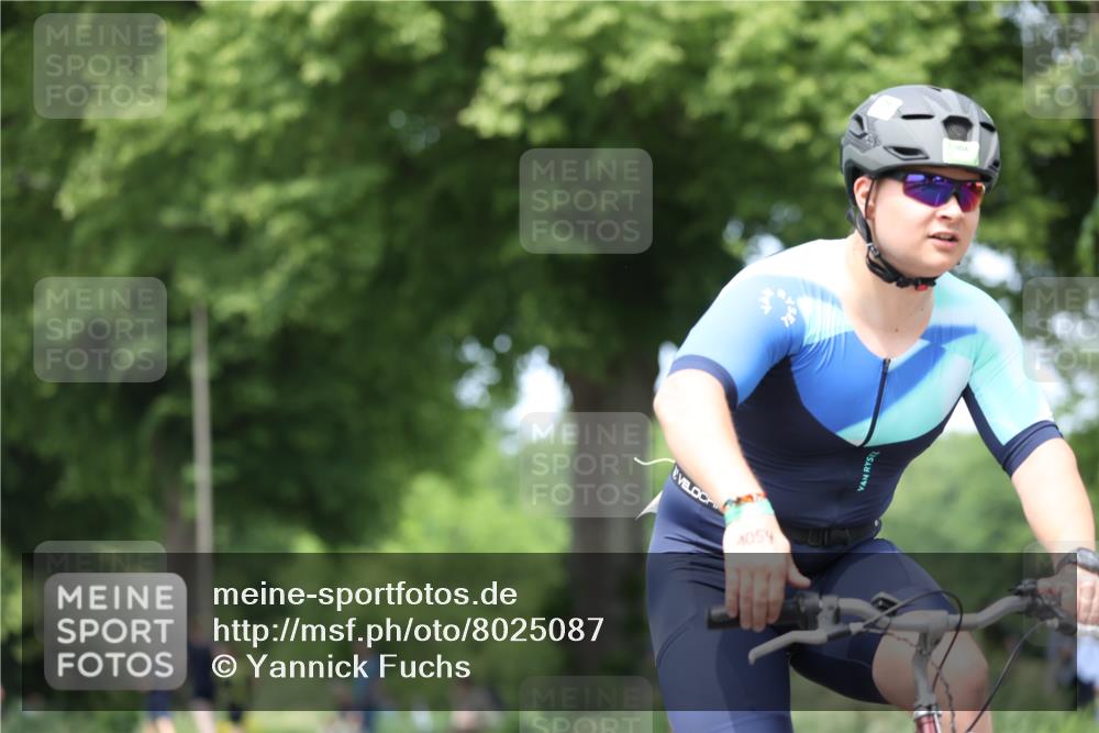 15.06.2025 - 7 Türme Triathlon Yannick Fuchs http://msf.ph/oto/8025087 15.06.2025 13:38:56 Radfahren 1054 meine-sportfotos.de