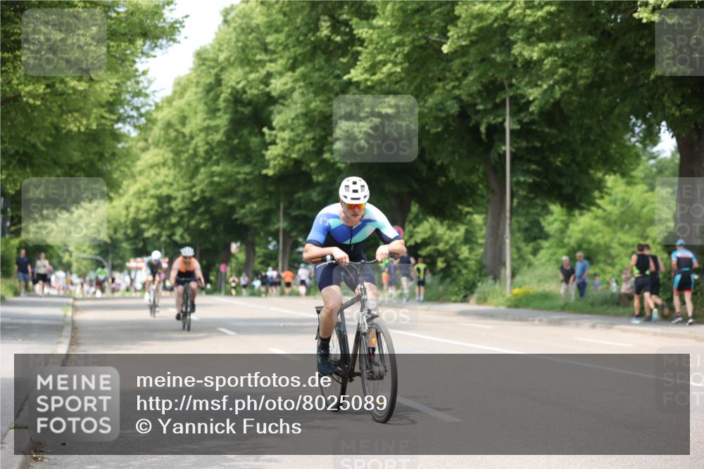 15.06.2025 - 7 Türme Triathlon Yannick Fuchs http://msf.ph/oto/8025089 15.06.2025 13:39:02 Radfahren  meine-sportfotos.de
