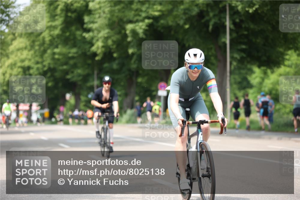 15.06.2025 - 7 Türme Triathlon Yannick Fuchs http://msf.ph/oto/8025138 15.06.2025 13:39:05 Radfahren  meine-sportfotos.de