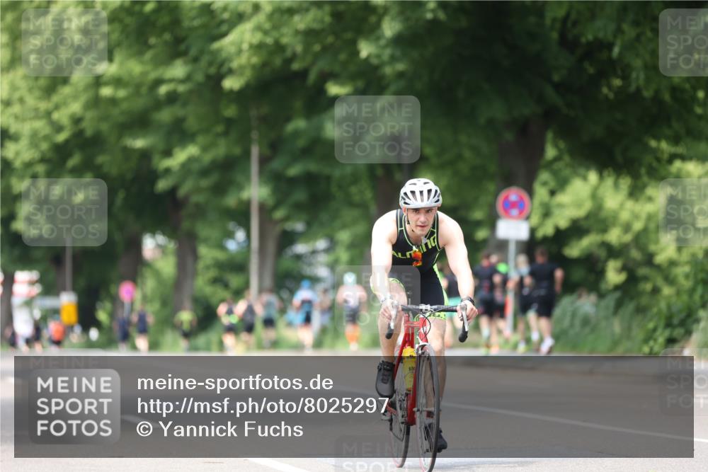 15.06.2025 - 7 Türme Triathlon Yannick Fuchs http://msf.ph/oto/8025297 15.06.2025 13:39:25 Radfahren 271, 1157 meine-sportfotos.de
