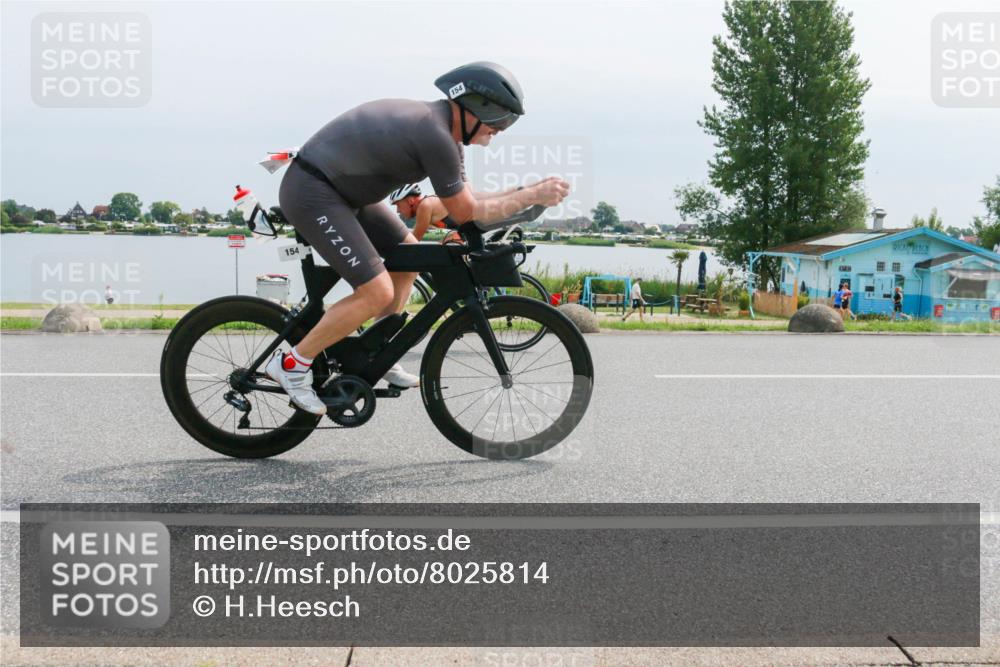 15.06.2025 - 27. Vierlanden-Triathlon H.Heesch http://msf.ph/oto/8025814 15.06.2025 11:17:55 Radfahren 7, 154, 199, 830 meine-sportfotos.de