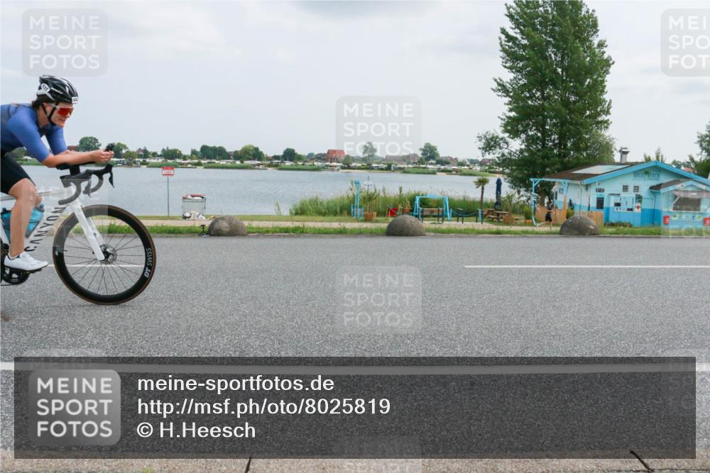 21.06.2025 - 27. Vierlanden-Triathlon H.Heesch http://msf.ph/oto/8025819 15.06.2025 12:08:02 Radfahren 224, 716, 935 meine-sportfotos.de
