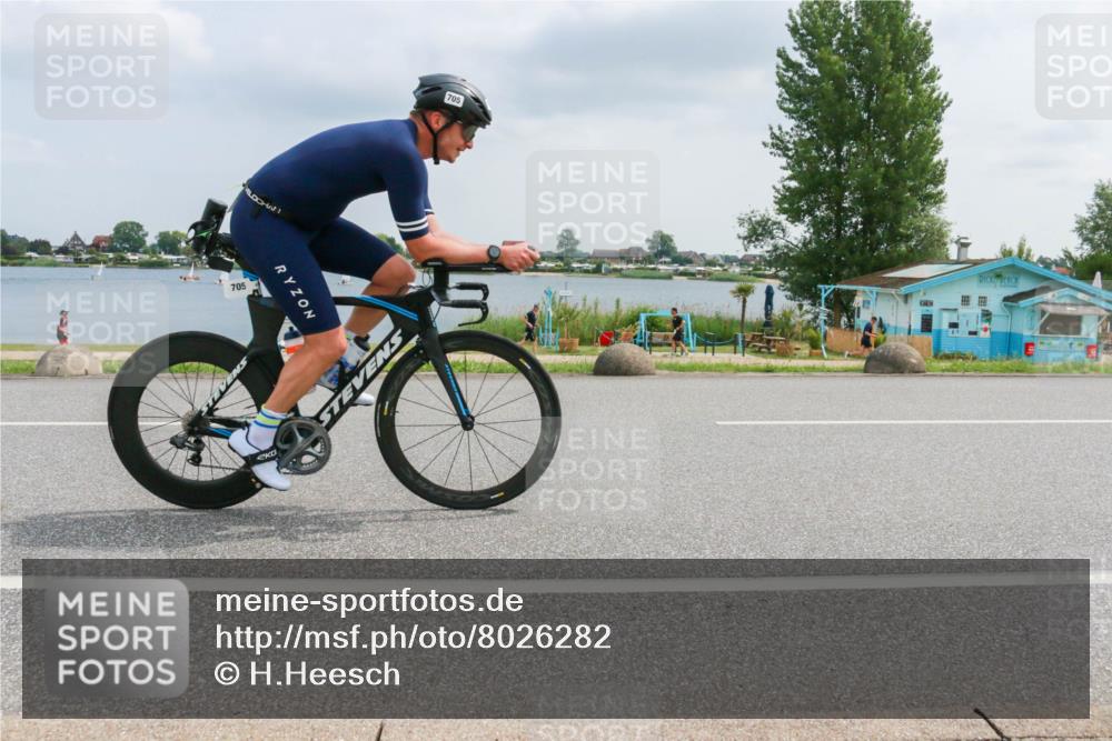 21.06.2025 - 27. Vierlanden-Triathlon H.Heesch http://msf.ph/oto/8026282 15.06.2025 12:11:29 Radfahren 705, 1014, 1015, 1016, 1017, 1018, 1024 meine-sportfotos.de