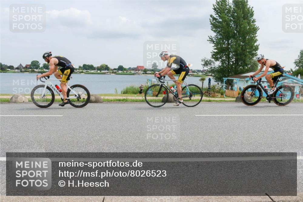 21.06.2025 - 27. Vierlanden-Triathlon H.Heesch http://msf.ph/oto/8026523 15.06.2025 12:13:26 Radfahren 1034, 1035, 1036, 1037, 1038 meine-sportfotos.de