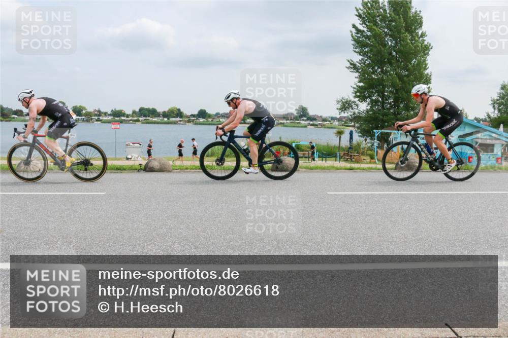 21.06.2025 - 27. Vierlanden-Triathlon H.Heesch http://msf.ph/oto/8026618 15.06.2025 12:14:19 Radfahren 741, 942, 1029, 1030, 1031, 1032, 1033 meine-sportfotos.de