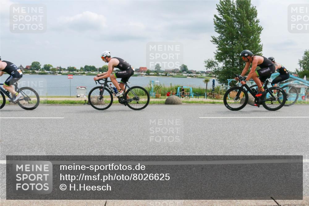 21.06.2025 - 27. Vierlanden-Triathlon H.Heesch http://msf.ph/oto/8026625 15.06.2025 12:14:19 Radfahren 741, 942, 1029, 1030, 1031, 1032, 1033 meine-sportfotos.de