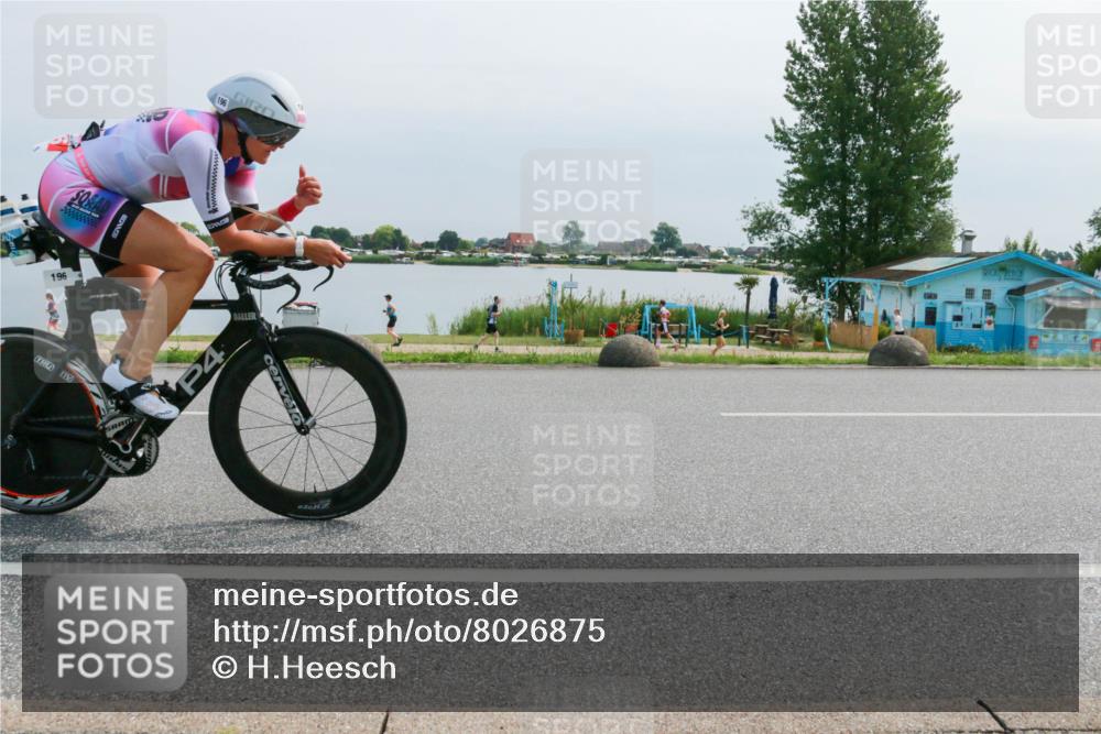 15.06.2025 - 27. Vierlanden-Triathlon H.Heesch http://msf.ph/oto/8026875 15.06.2025 11:19:47 Radfahren 196, 835 meine-sportfotos.de