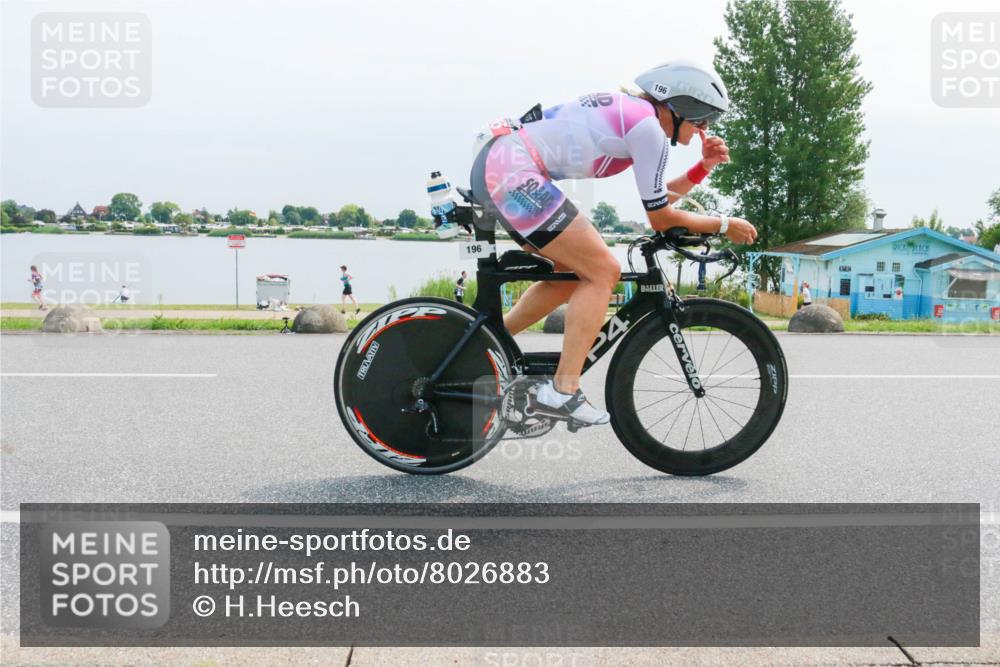 15.06.2025 - 27. Vierlanden-Triathlon H.Heesch http://msf.ph/oto/8026883 15.06.2025 11:19:47 Radfahren 196, 835 meine-sportfotos.de