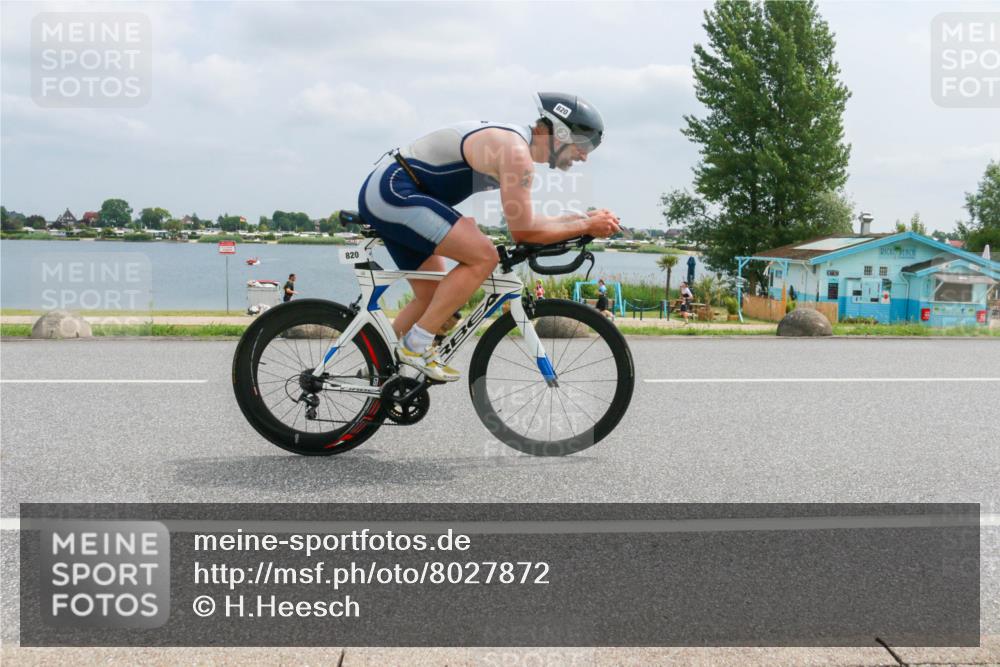 21.06.2025 - 27. Vierlanden-Triathlon H.Heesch http://msf.ph/oto/8027872 15.06.2025 12:20:22 Radfahren 820 meine-sportfotos.de