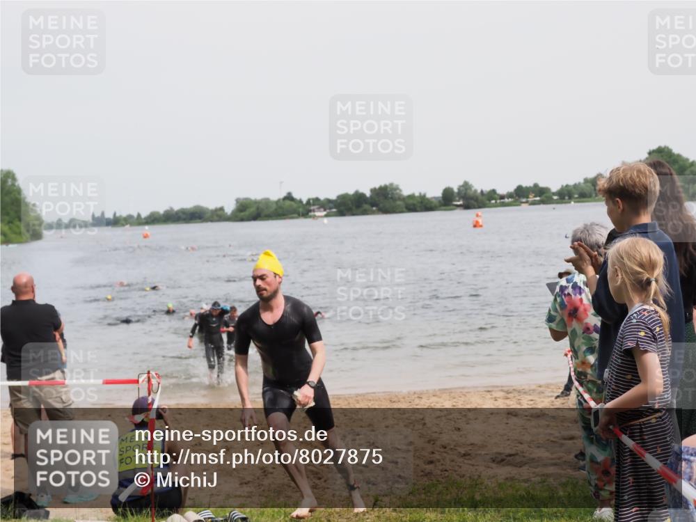 21.06.2025 - 27. Vierlanden-Triathlon MichiJ http://msf.ph/oto/8027875 15.06.2026 10:58:18 Schwimmen 710, 762, 769 meine-sportfotos.de