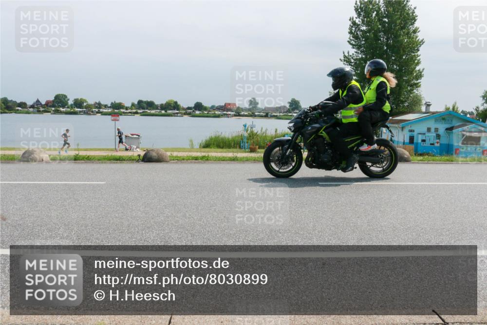 15.06.2025 - 27. Vierlanden-Triathlon H.Heesch http://msf.ph/oto/8030899 15.06.2025 11:31:55 Radfahren 113, 252, 761, 898, 913 meine-sportfotos.de