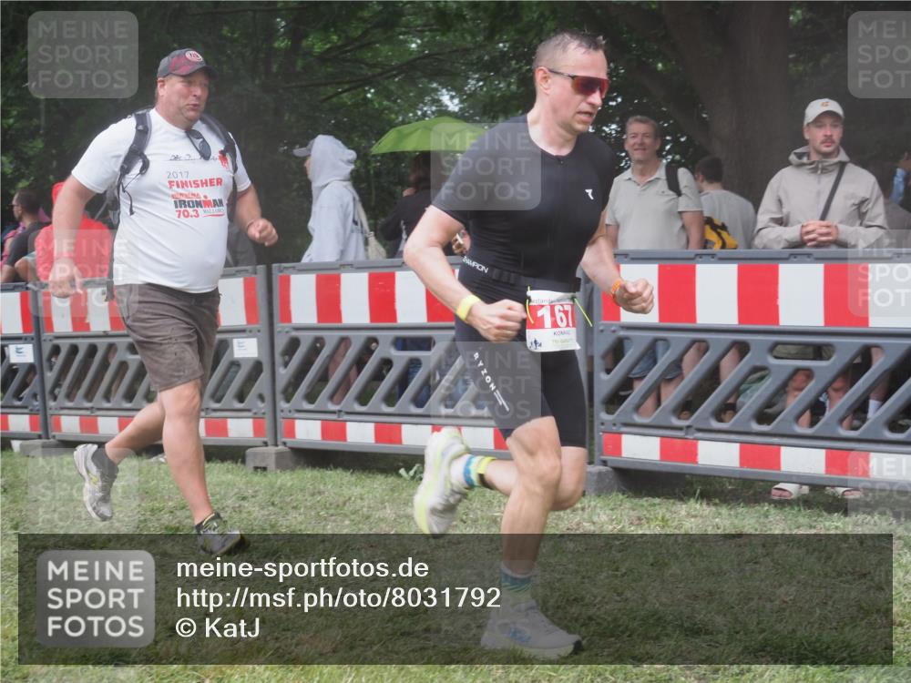 21.06.2025 - 27. Vierlanden-Triathlon KatJ http://msf.ph/oto/8031792 15.06.2025 13:41:12 Ziel 133, 167, 637, 961 meine-sportfotos.de
