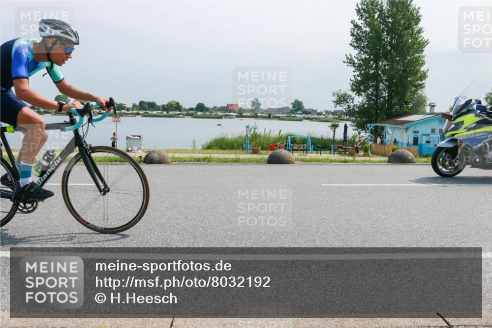 15.06.2025 - 27. Vierlanden-Triathlon H.Heesch http://msf.ph/oto/8032192 15.06.2025 11:35:49 Radfahren 70, 735, 736 meine-sportfotos.de