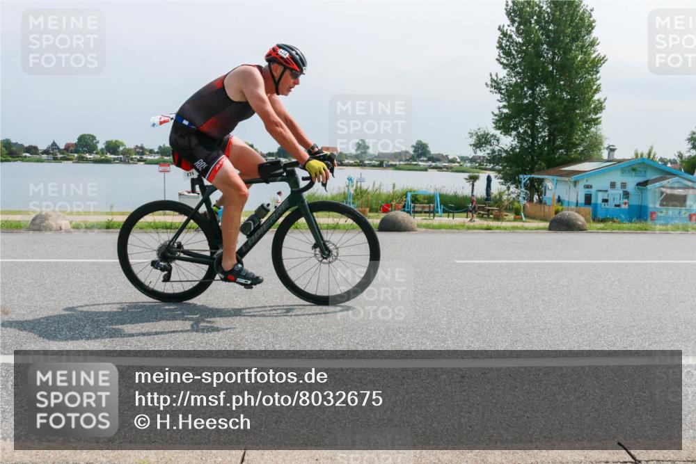 15.06.2025 - 27. Vierlanden-Triathlon H.Heesch http://msf.ph/oto/8032675 15.06.2025 11:38:35 Radfahren 174, 677, 716, 718 meine-sportfotos.de
