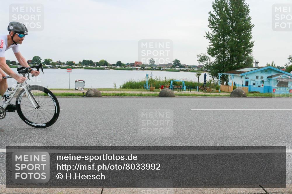 15.06.2025 - 27. Vierlanden-Triathlon H.Heesch http://msf.ph/oto/8033992 15.06.2025 10:42:20 Radfahren 29, 139, 287 meine-sportfotos.de