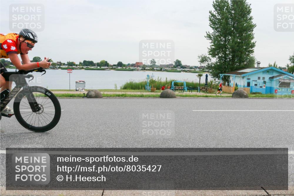 15.06.2025 - 27. Vierlanden-Triathlon H.Heesch http://msf.ph/oto/8035427 15.06.2025 10:45:04 Radfahren 188, 196, 233, 345, 360, 439 meine-sportfotos.de