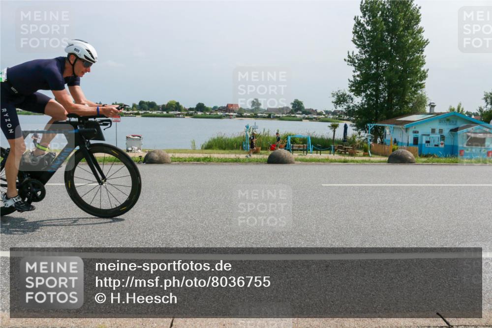 21.06.2025 - 27. Vierlanden-Triathlon H.Heesch http://msf.ph/oto/8036755 15.06.2025 11:46:28 Radfahren 640, 805 meine-sportfotos.de