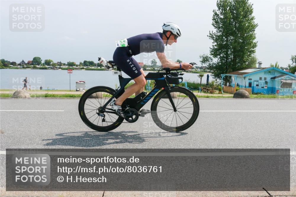 21.06.2025 - 27. Vierlanden-Triathlon H.Heesch http://msf.ph/oto/8036761 15.06.2025 11:46:28 Radfahren 640, 805 meine-sportfotos.de