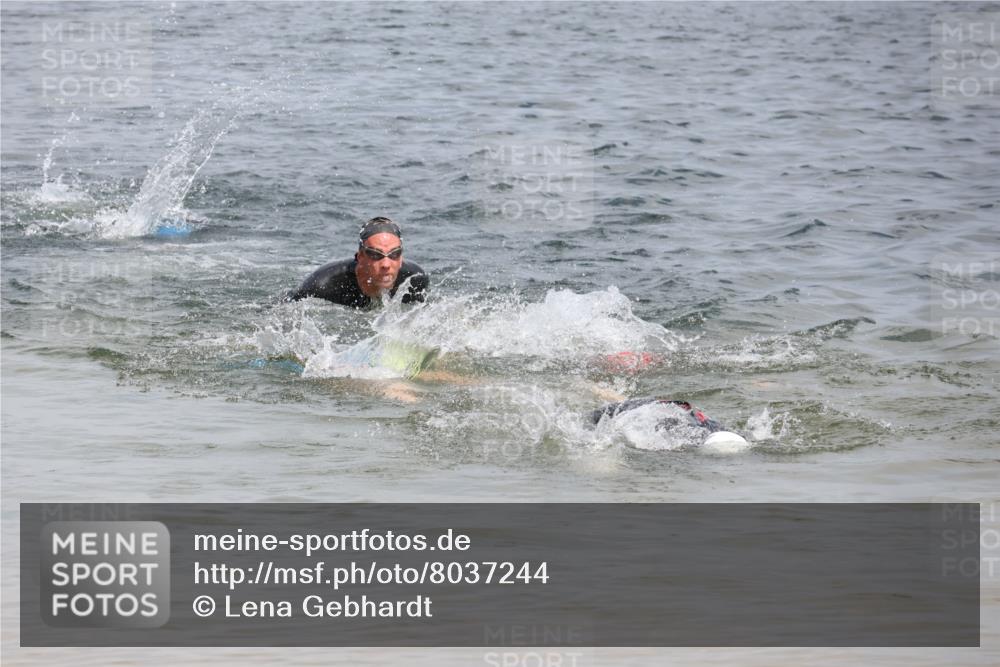 21.06.2025 - 27. Vierlanden-Triathlon Lena Gebhardt http://msf.ph/oto/8037244 15.06.2025 12:04:04 Schwimmen 994, 1009, 1010, 1011, 1013 meine-sportfotos.de