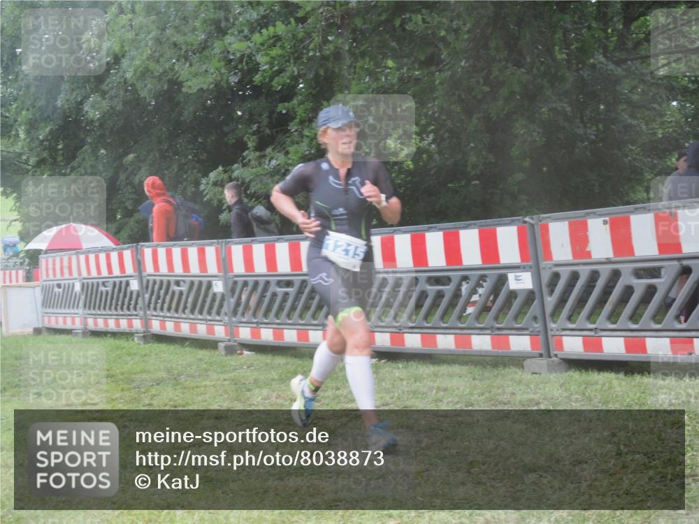 21.06.2025 - 27. Vierlanden-Triathlon KatJ http://msf.ph/oto/8038873 15.06.2025 14:22:02 Ziel 1201, 1215, 1263, 1315 meine-sportfotos.de