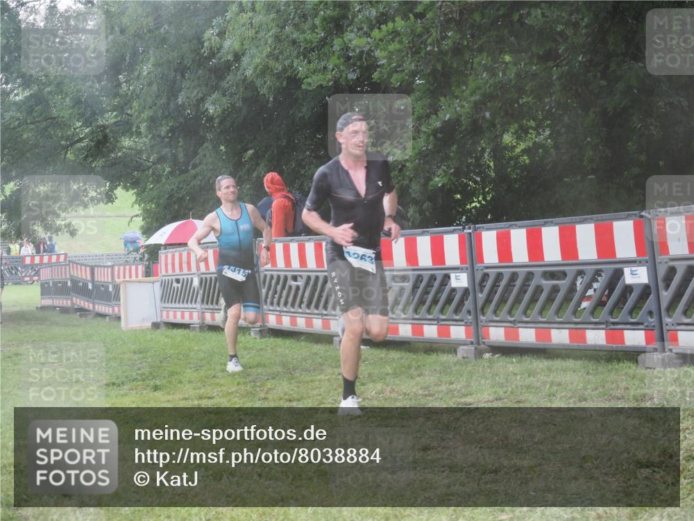 21.06.2025 - 27. Vierlanden-Triathlon KatJ http://msf.ph/oto/8038884 15.06.2025 14:22:03 Ziel 1201, 1215, 1263, 1315 meine-sportfotos.de