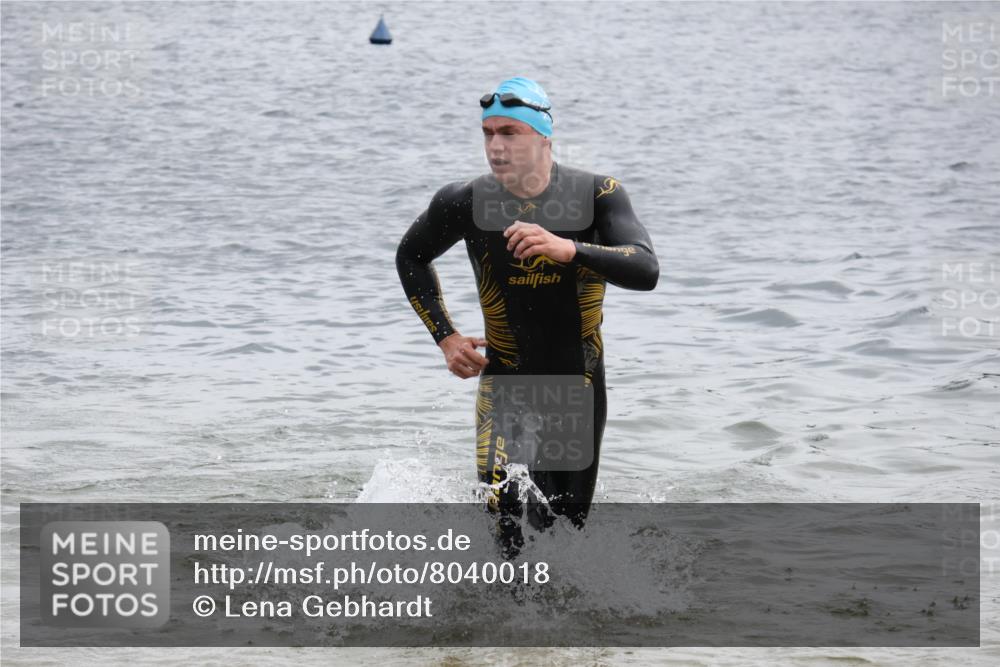 21.06.2025 - 27. Vierlanden-Triathlon Lena Gebhardt http://msf.ph/oto/8040018 15.06.2025 12:54:19 Schwimmen 1102, 1103, 1114, 1124, 1125, 1127, 1141, 1145, 1147, 1158, 1162 meine-sportfotos.de