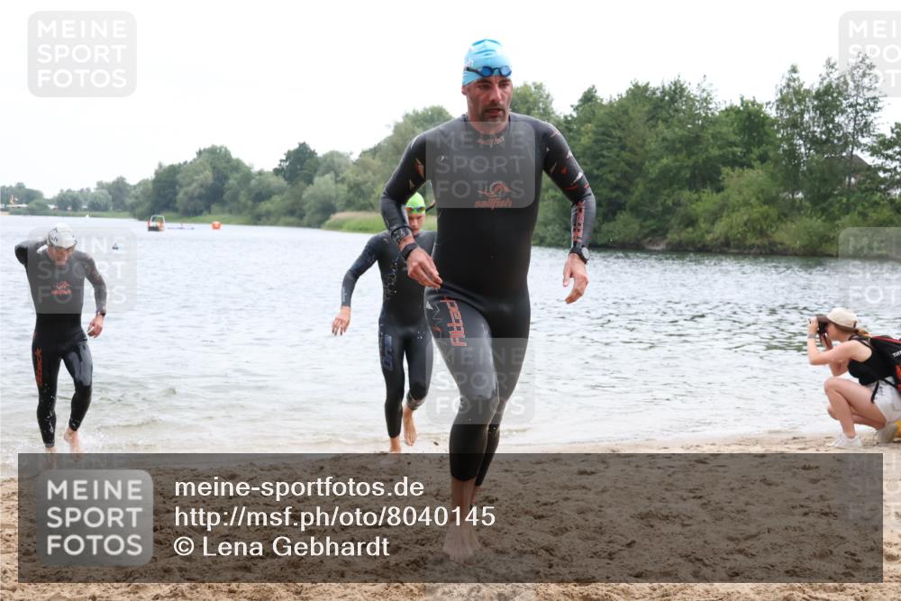 21.06.2025 - 27. Vierlanden-Triathlon Lena Gebhardt http://msf.ph/oto/8040145 15.06.2025 12:54:54 Schwimmen 1097, 1115, 1136, 1137, 1138, 1143, 1146, 1153, 1154, 1155, 1157 meine-sportfotos.de