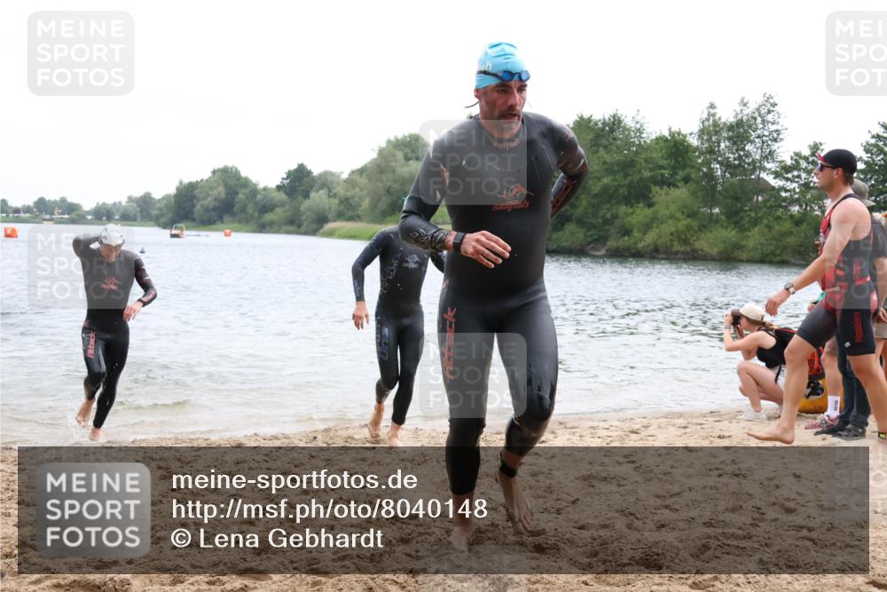 21.06.2025 - 27. Vierlanden-Triathlon Lena Gebhardt http://msf.ph/oto/8040148 15.06.2025 12:54:54 Schwimmen 1097, 1115, 1136, 1137, 1138, 1143, 1146, 1153, 1154, 1155, 1157 meine-sportfotos.de
