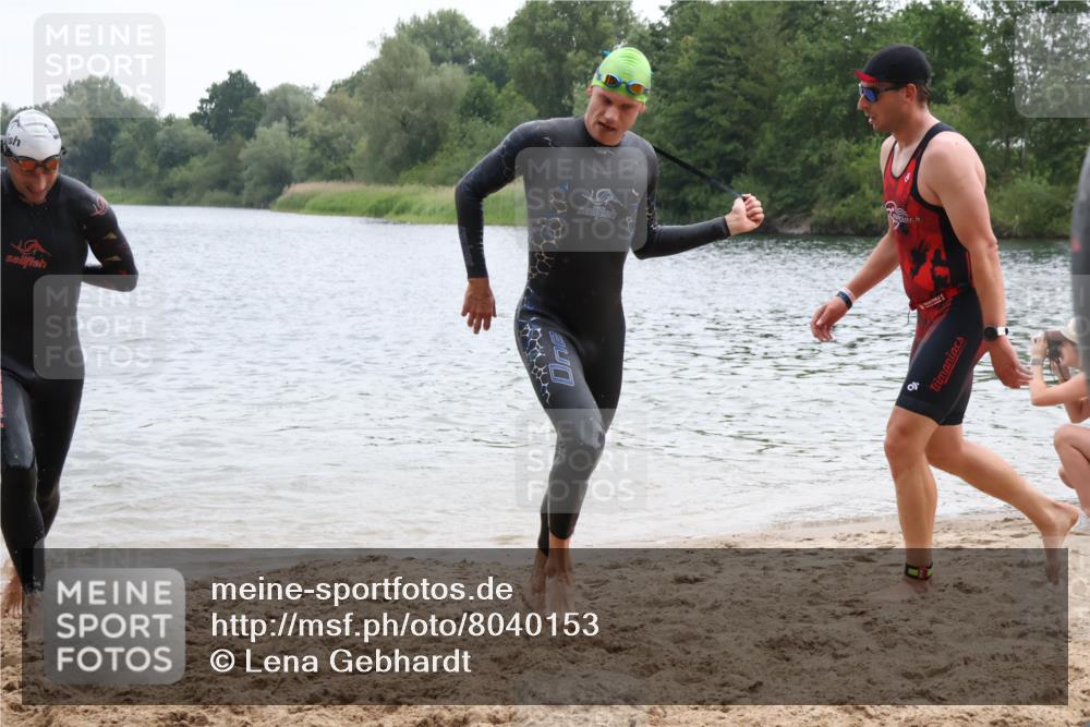 21.06.2025 - 27. Vierlanden-Triathlon Lena Gebhardt http://msf.ph/oto/8040153 15.06.2025 12:54:55 Schwimmen 1115, 1136, 1137, 1138, 1143, 1146, 1153, 1154, 1155, 1157 meine-sportfotos.de