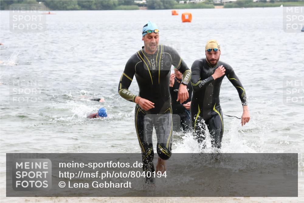 21.06.2025 - 27. Vierlanden-Triathlon Lena Gebhardt http://msf.ph/oto/8040194 15.06.2025 12:55:05 Schwimmen 1107, 1120, 1126, 1128, 1136, 1146, 1153, 1155, 1161 meine-sportfotos.de