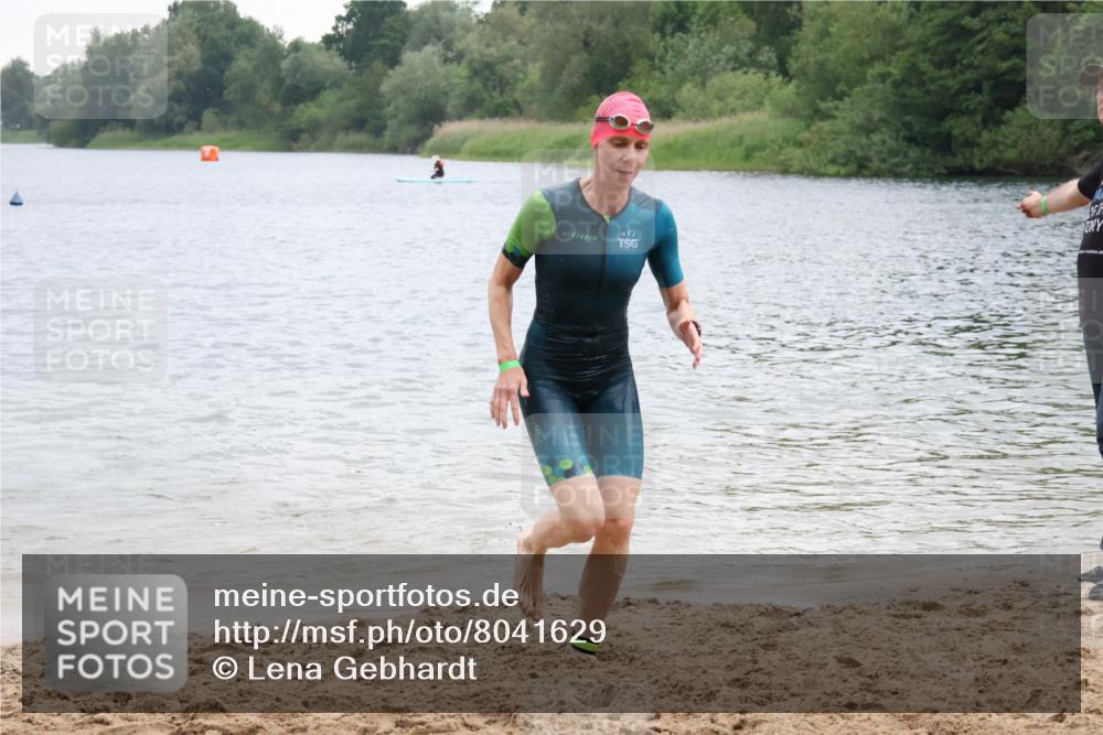 21.06.2025 - 27. Vierlanden-Triathlon Lena Gebhardt http://msf.ph/oto/8041629 15.06.2025 13:08:14 Schwimmen 1168, 1173, 1176, 1178, 1185, 1198, 1202, 1212, 1216 meine-sportfotos.de