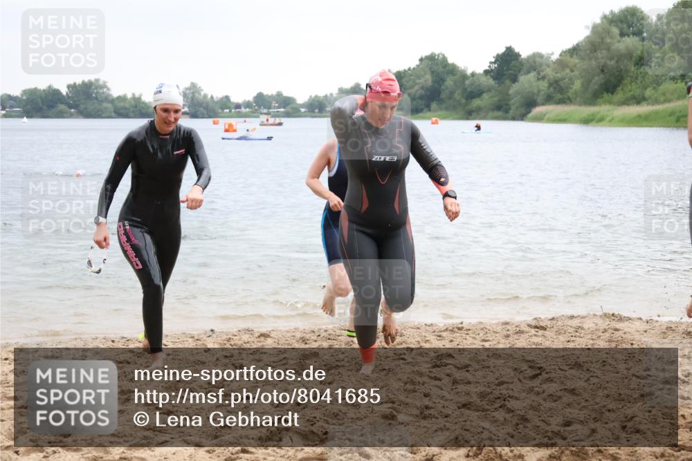 21.06.2025 - 27. Vierlanden-Triathlon Lena Gebhardt http://msf.ph/oto/8041685 15.06.2025 13:08:20 Schwimmen 1168, 1173, 1176, 1178, 1185, 1198, 1202, 1212, 1229 meine-sportfotos.de