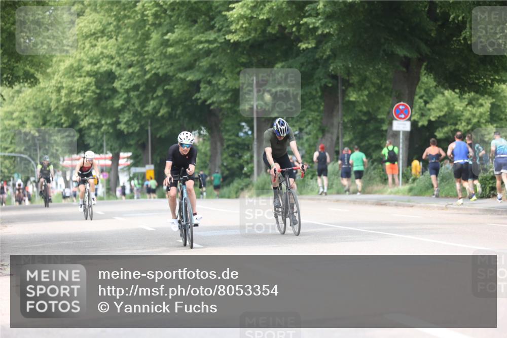 15.06.2025 - 7 Türme Triathlon Yannick Fuchs http://msf.ph/oto/8053354 15.06.2025 13:40:45 Radfahren  meine-sportfotos.de