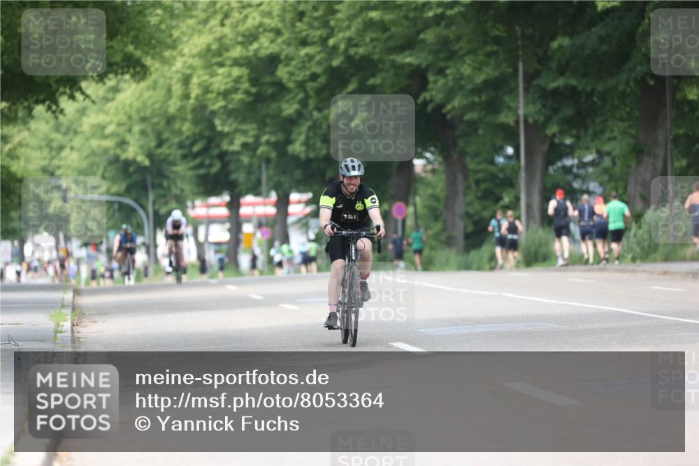 15.06.2025 - 7 Türme Triathlon Yannick Fuchs http://msf.ph/oto/8053364 15.06.2025 13:40:49 Radfahren 191 meine-sportfotos.de