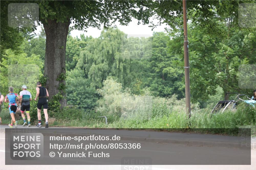 15.06.2025 - 7 Türme Triathlon Yannick Fuchs http://msf.ph/oto/8053366 15.06.2025 13:40:51 Radfahren  meine-sportfotos.de
