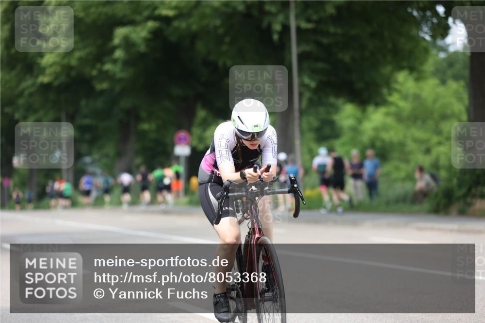15.06.2025 - 7 Türme Triathlon Yannick Fuchs http://msf.ph/oto/8053368 15.06.2025 13:40:55 Radfahren  meine-sportfotos.de
