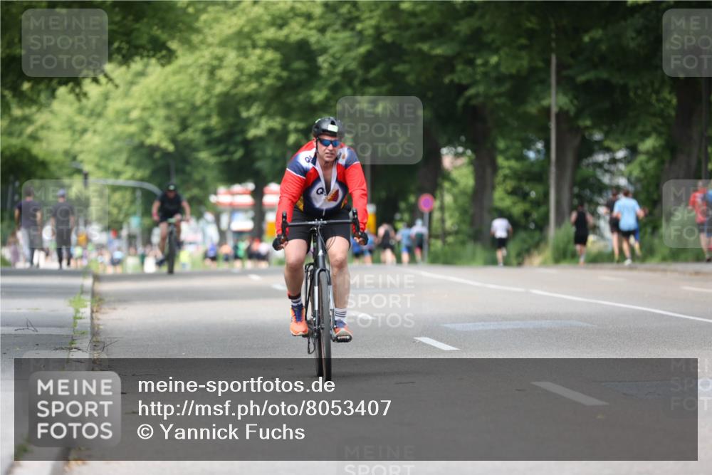 15.06.2025 - 7 Türme Triathlon Yannick Fuchs http://msf.ph/oto/8053407 15.06.2025 13:41:30 Radfahren  meine-sportfotos.de