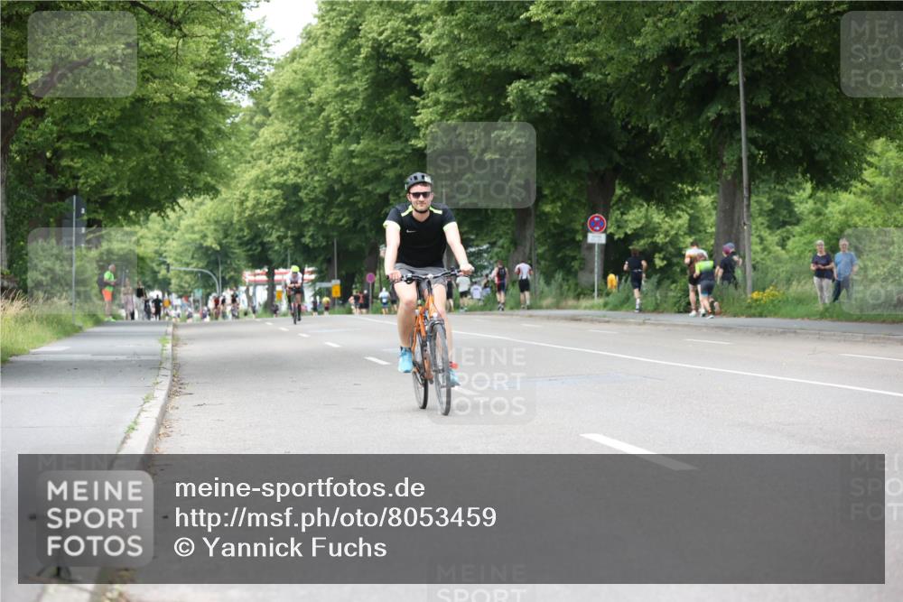 15.06.2025 - 7 Türme Triathlon Yannick Fuchs http://msf.ph/oto/8053459 15.06.2025 13:42:26 Radfahren  meine-sportfotos.de