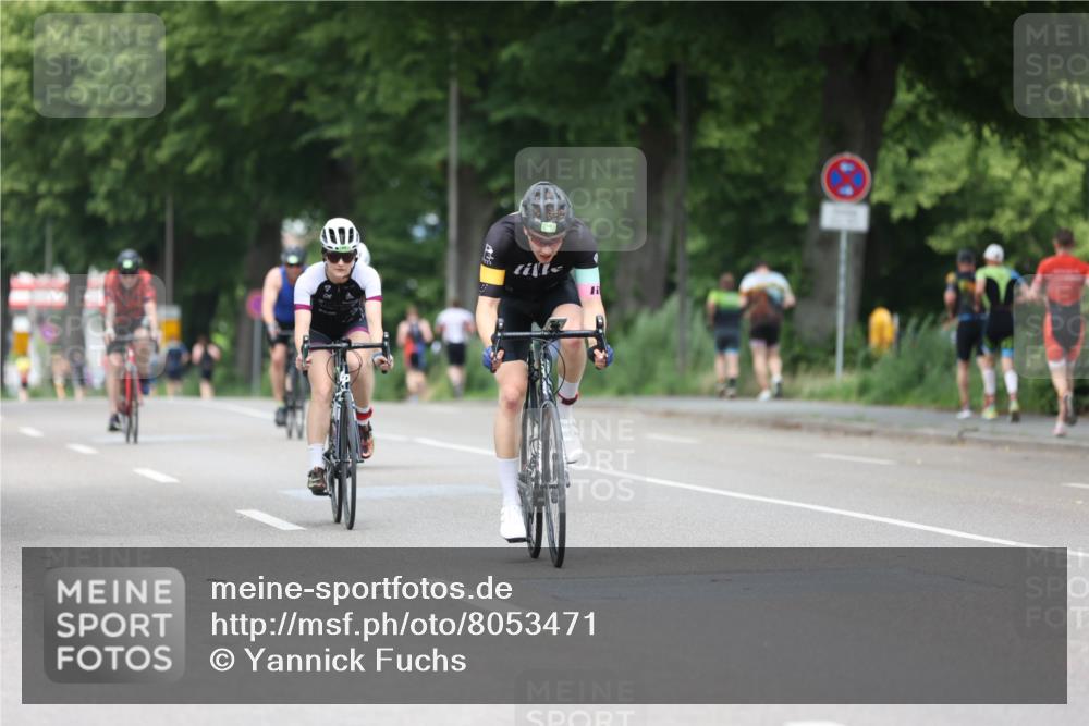 15.06.2025 - 7 Türme Triathlon Yannick Fuchs http://msf.ph/oto/8053471 15.06.2025 13:42:35 Radfahren  meine-sportfotos.de