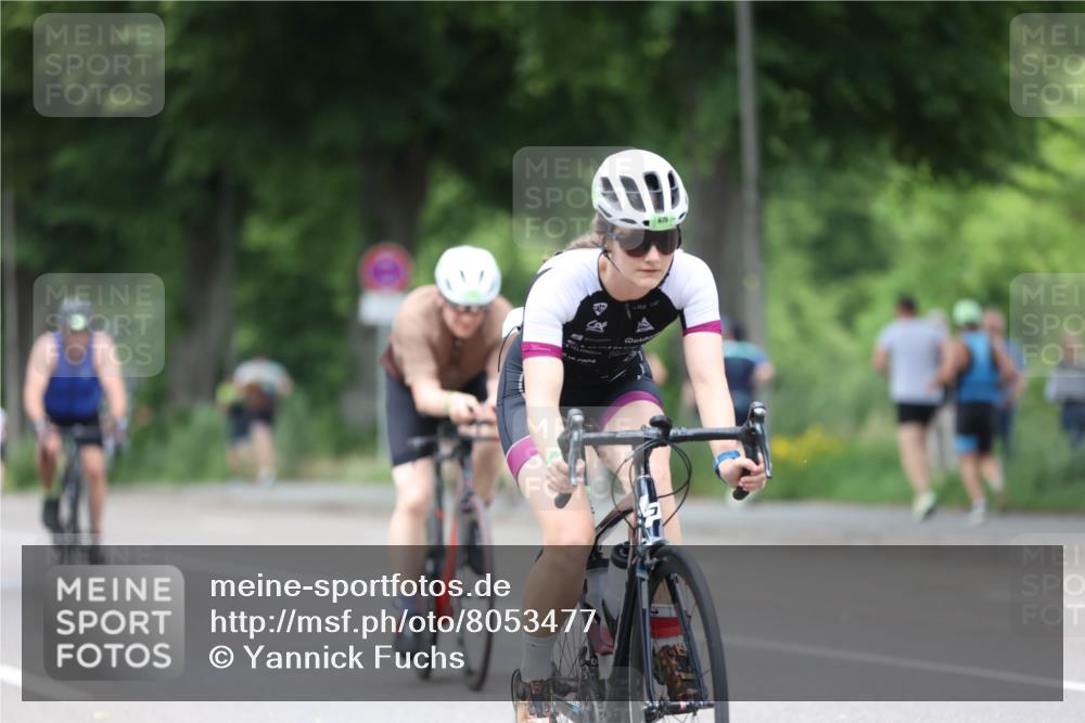 15.06.2025 - 7 Türme Triathlon Yannick Fuchs http://msf.ph/oto/8053477 15.06.2025 13:42:37 Radfahren  meine-sportfotos.de