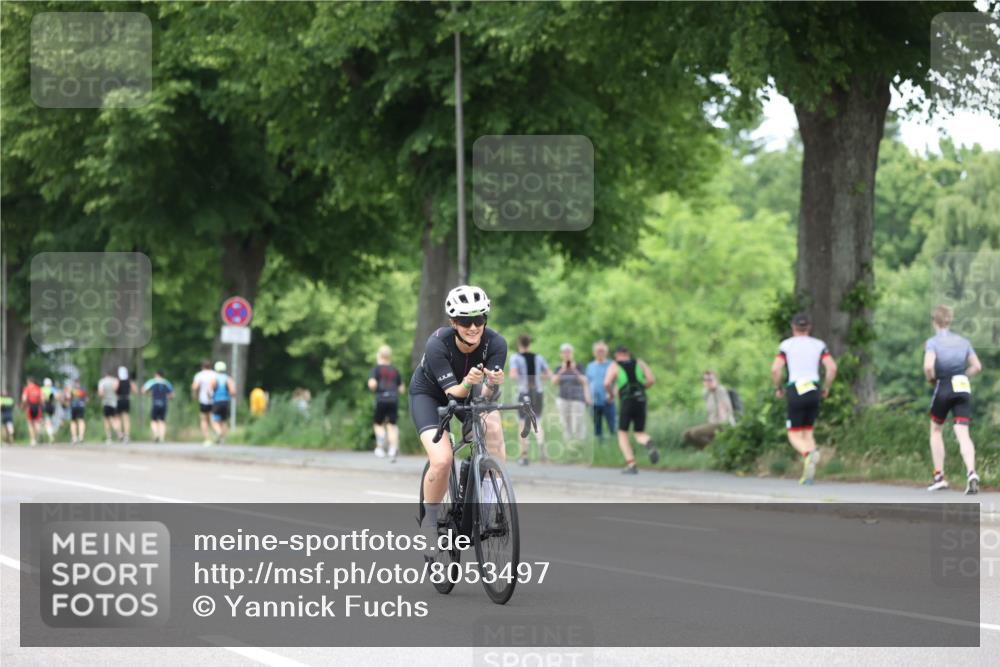 15.06.2025 - 7 Türme Triathlon Yannick Fuchs http://msf.ph/oto/8053497 15.06.2025 13:42:48 Radfahren  meine-sportfotos.de