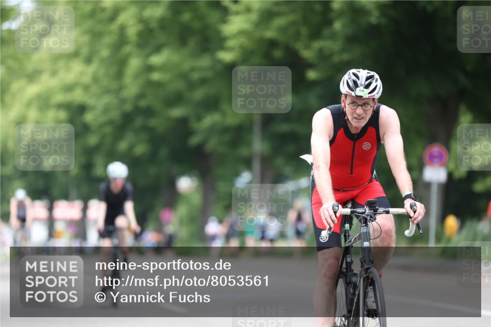 15.06.2025 - 7 Türme Triathlon Yannick Fuchs http://msf.ph/oto/8053561 15.06.2025 13:43:35 Radfahren 600 meine-sportfotos.de