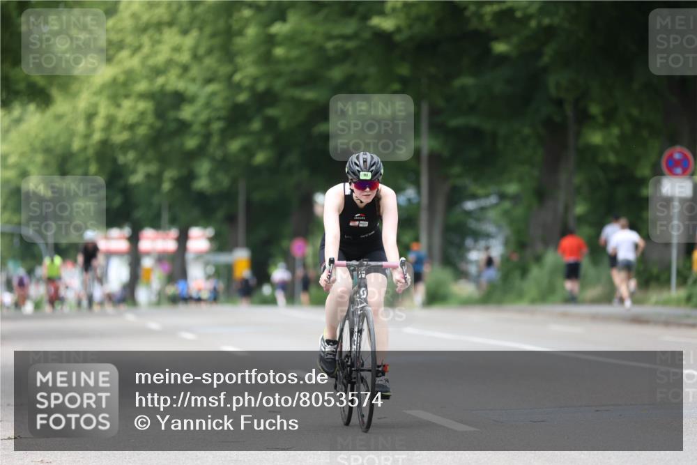 15.06.2025 - 7 Türme Triathlon Yannick Fuchs http://msf.ph/oto/8053574 15.06.2025 13:43:42 Radfahren 751 meine-sportfotos.de