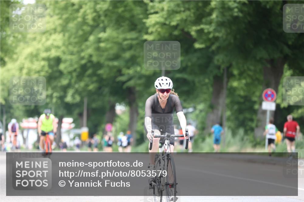 15.06.2025 - 7 Türme Triathlon Yannick Fuchs http://msf.ph/oto/8053579 15.06.2025 13:43:48 Radfahren  meine-sportfotos.de