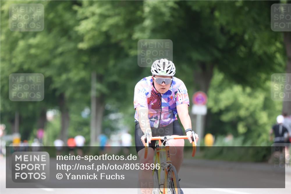15.06.2025 - 7 Türme Triathlon Yannick Fuchs http://msf.ph/oto/8053596 15.06.2025 13:43:55 Radfahren 1080 meine-sportfotos.de