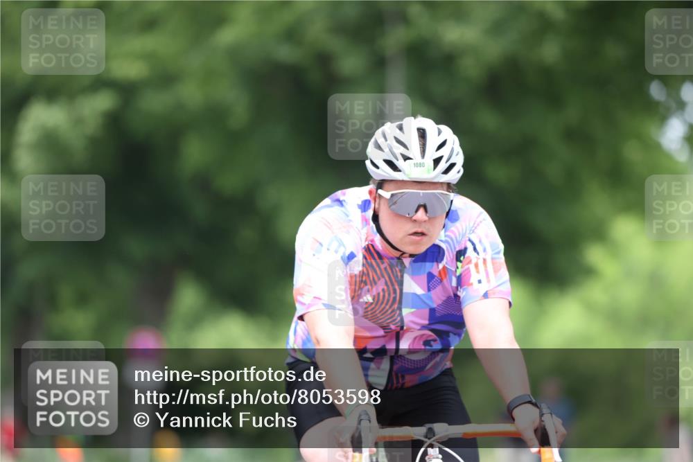 15.06.2025 - 7 Türme Triathlon Yannick Fuchs http://msf.ph/oto/8053598 15.06.2025 13:43:56 Radfahren 1080 meine-sportfotos.de