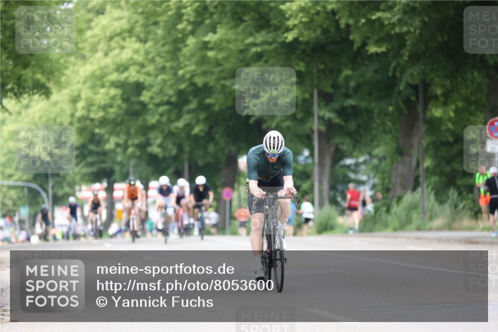 15.06.2025 - 7 Türme Triathlon Yannick Fuchs http://msf.ph/oto/8053600 15.06.2025 13:44:00 Radfahren  meine-sportfotos.de